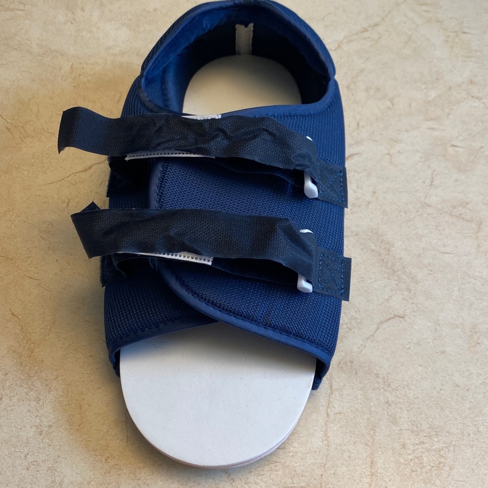 NWT ProCare Post-Op Shoe - Men’s Large